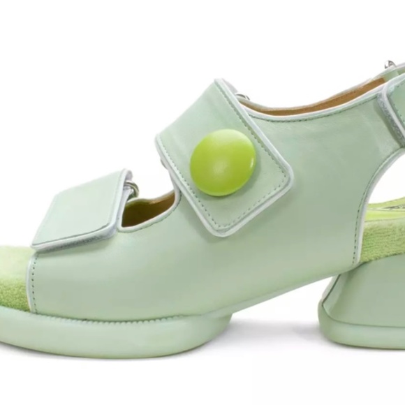 John fluevog sz 10 sandals - Picture 2 of 6